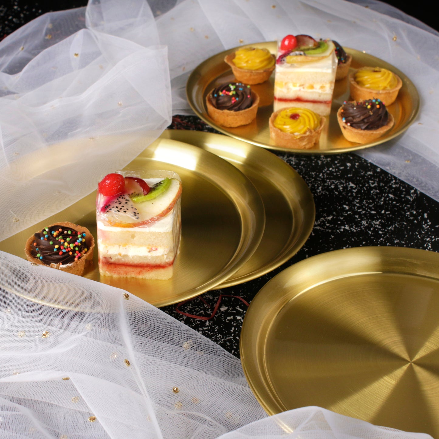 Paramparagat Upyogita Swarna Devyani 7" Brass Dessert Plates