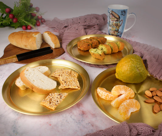 പരംപരാഗത് ഉപയോഗിത സ്വർണ്ണ ദേവയാനി 9" പിച്ചള സ്നാക്സ് പ്ലേറ്റുകൾ