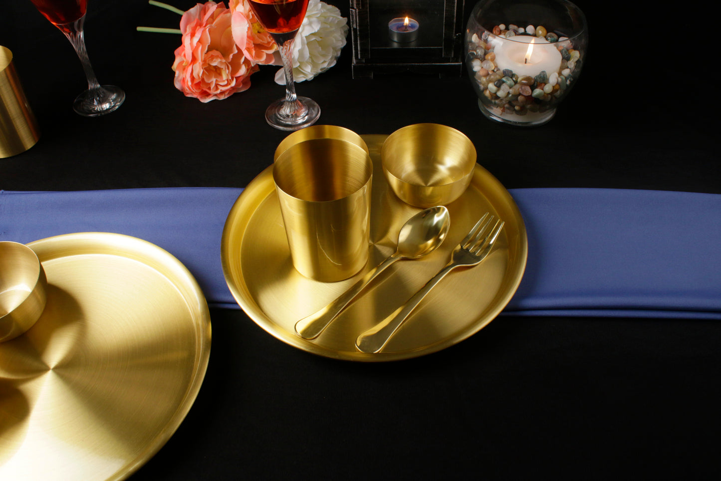 Paramparagat Upyogita Swarna Devyani 11" Brass Dinner Set