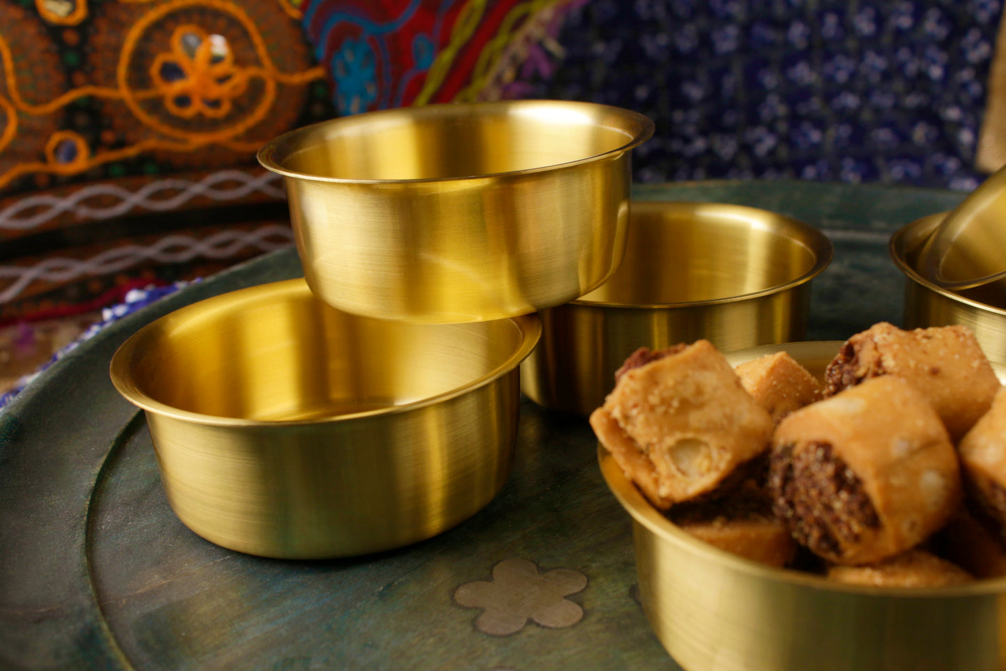 Paramparagat Upyogita Swarna Maharani Pure Brass Small Katori (Bowl) Set