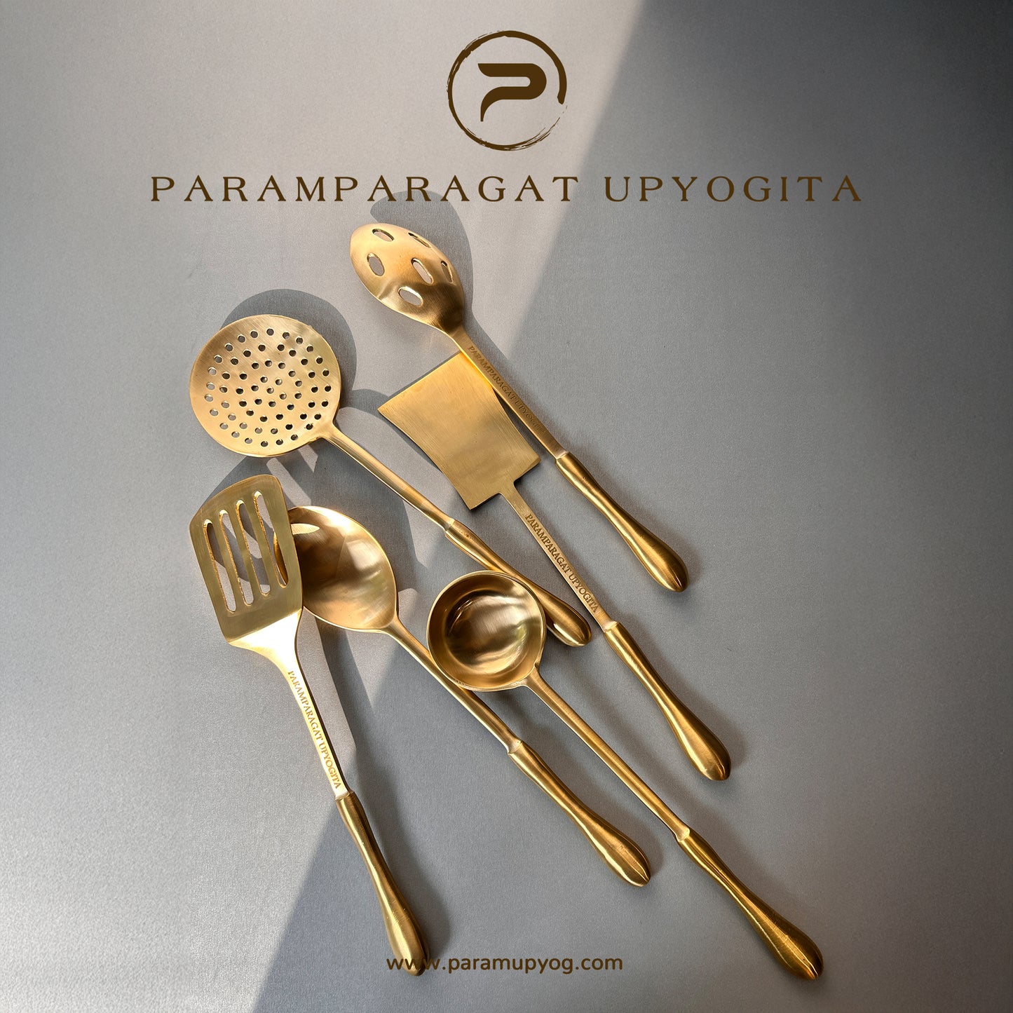 Paramparagat Upyogita Brass Flat Spatula / Turner