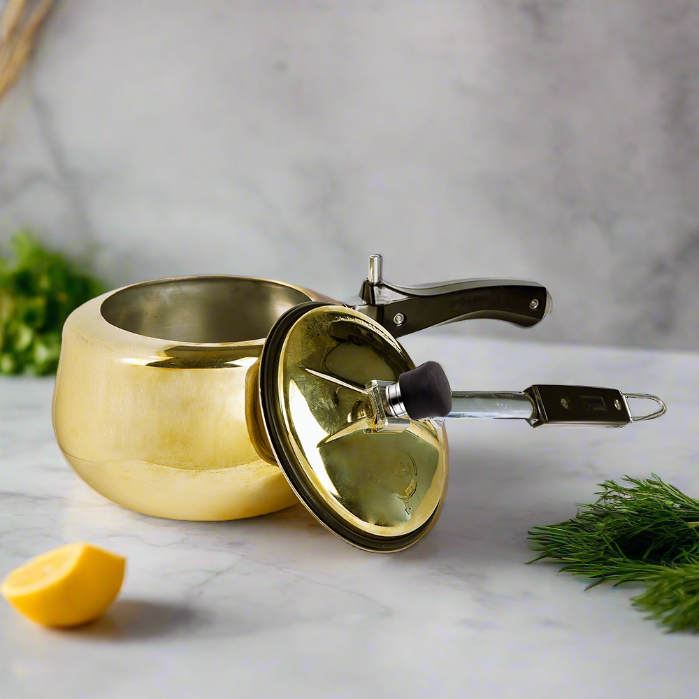 Brass pressure cooker