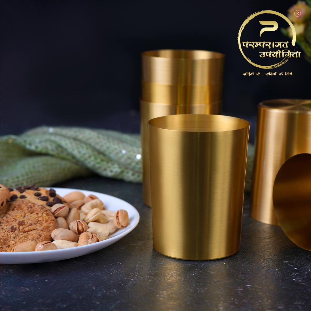 Paramparagat Upyogita Swarna Devyani Brass Glass Gift Set